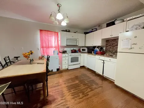 203 King Street Hertford NC 27944