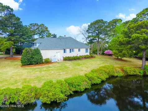 8932 Woodcreek Circle Wilmington NC 28411