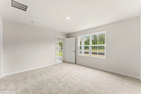 818 Haw Creek Avenue NE Winnabow NC 28479