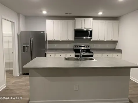 8352 E Highcroft Drive NE Leland NC 28451