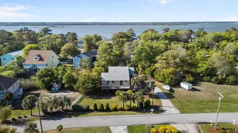 7028 Archers Creek Drive S Emerald Isle NC 28594