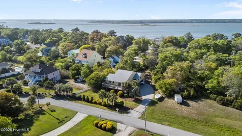 7028 Archers Creek Drive S Emerald Isle NC 28594