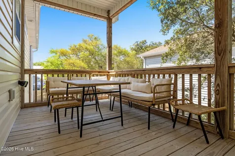 129 NE 8th Street Oak Island NC 28465