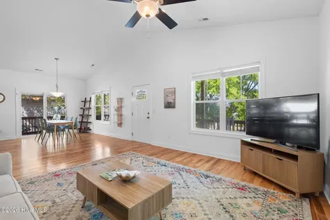 129 NE 8th Street Oak Island NC 28465