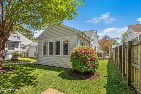 3006 Old Gate Road Morehead City NC 28557