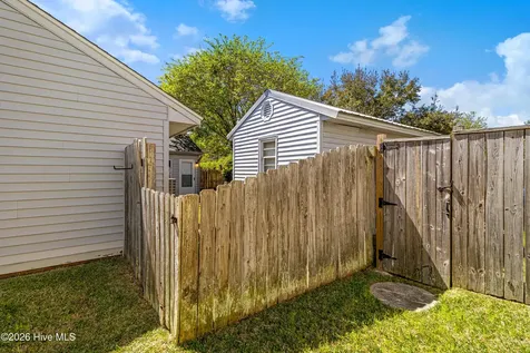 3006 Old Gate Road Morehead City NC 28557