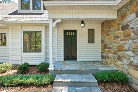 141 Bridgewater Drive Southern Pines NC 28387