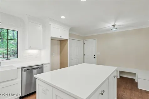 141 Bridgewater Drive Southern Pines NC 28387