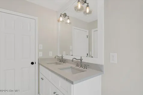 141 Bridgewater Drive Southern Pines NC 28387