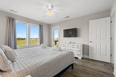 598 Ocean Boulevard W Holden Beach NC 28462