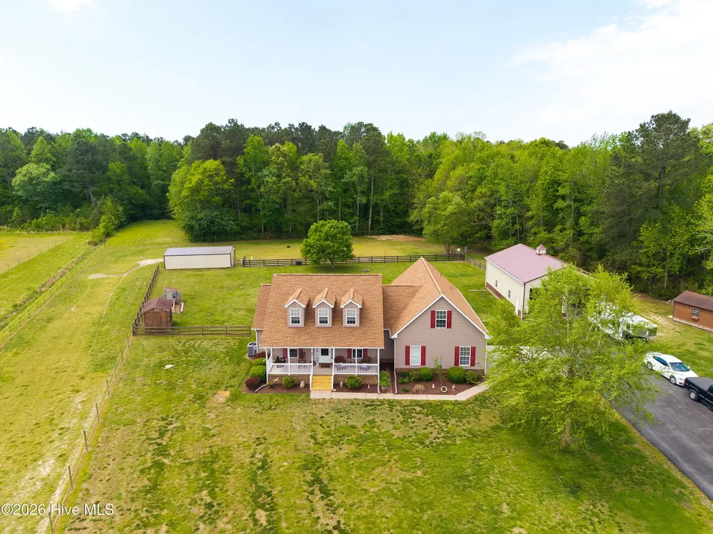 871 E Ridge Road Shawboro NC 27973