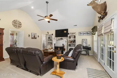 871 E Ridge Road Shawboro NC 27973