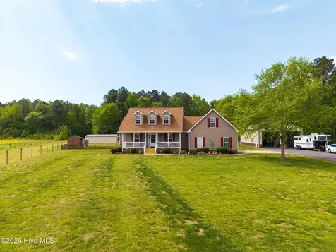 871 E Ridge Road Shawboro NC 27973