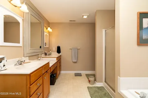 871 E Ridge Road Shawboro NC 27973