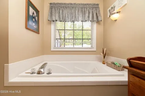 871 E Ridge Road Shawboro NC 27973