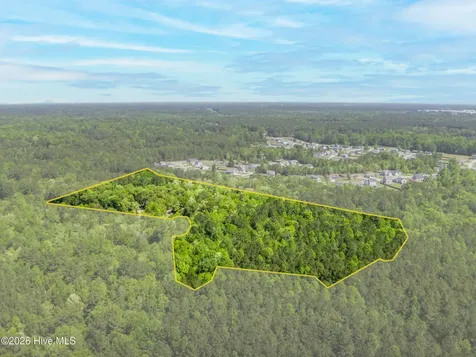 235 Morris Court Jacksonville NC 28540