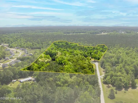235 Morris Court Jacksonville NC 28540