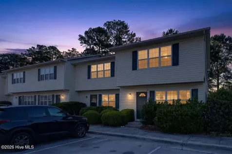 41 Pirates Cove Drive Swansboro NC 28584