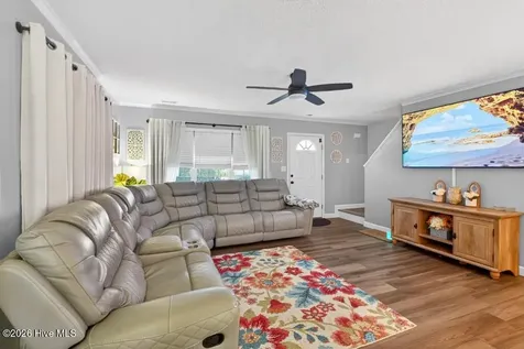 41 Pirates Cove Drive Swansboro NC 28584
