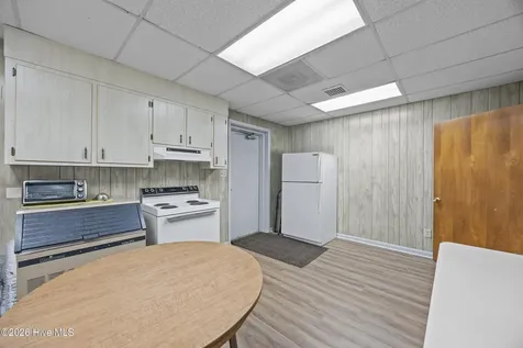 204 E Bayshore Boulevard Jacksonville NC 28540