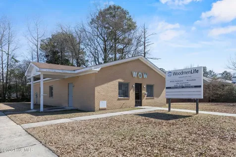 204 E Bayshore Boulevard Jacksonville NC 28540