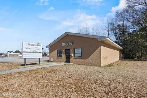 204 E Bayshore Boulevard Jacksonville NC 28540