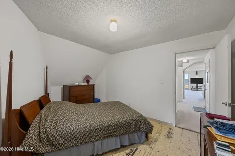 357 Wiggins Point Road Oriental NC 28571
