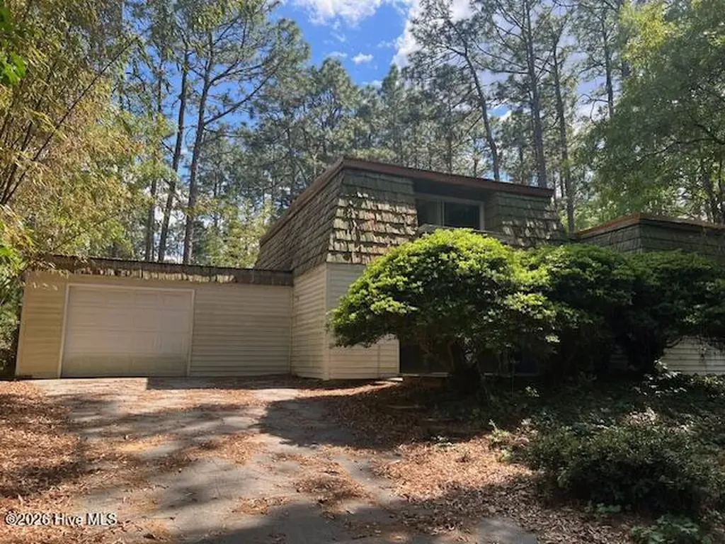 212 Skyline Manor Road Southern Pines NC 28387