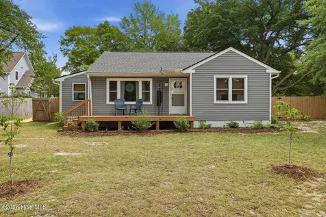 465 N Leak Street Southern Pines NC 28387