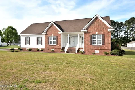 1484 Sarah Ruppert Road Nashville NC 27856