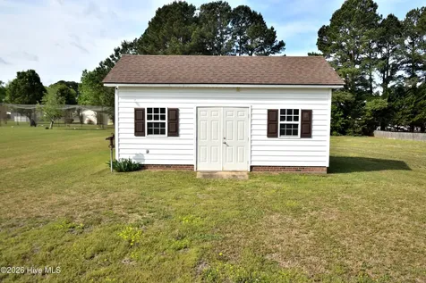 1484 Sarah Ruppert Road Nashville NC 27856