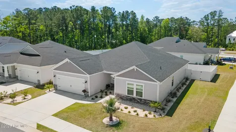 653 NW Blackthorne Circle NW Calabash NC 28467