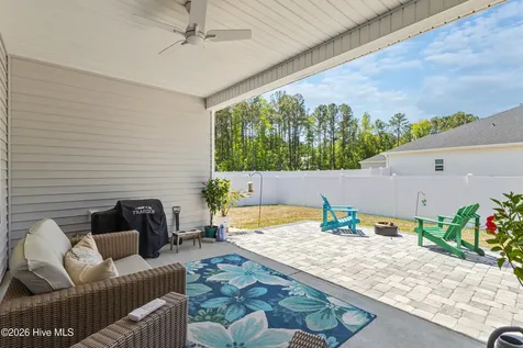 653 NW Blackthorne Circle NW Calabash NC 28467