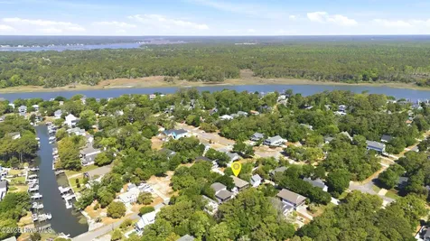104 SW 28th Street Oak Island NC 28465