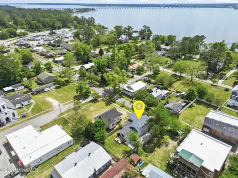 406 N B Street Bridgeton NC 28519