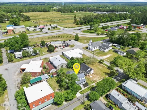 406 N B Street Bridgeton NC 28519