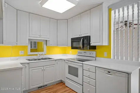1946 Farley Drive Wilmington NC 28405