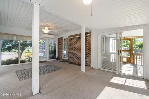 1946 Farley Drive Wilmington NC 28405