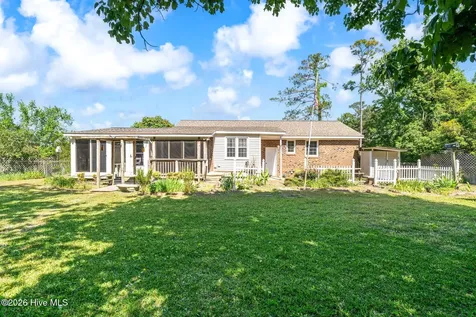 1946 Farley Drive Wilmington NC 28405