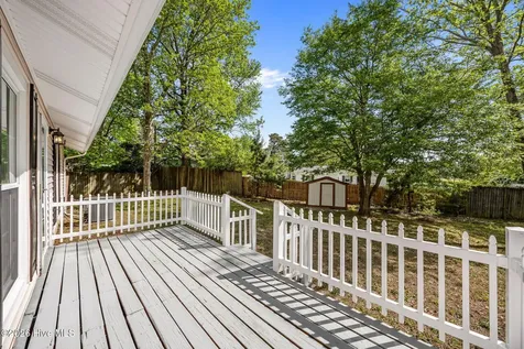 104 Lanell Court Hubert NC 28539