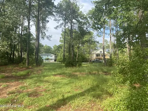 5316 Trade Winds Road New Bern NC 28560