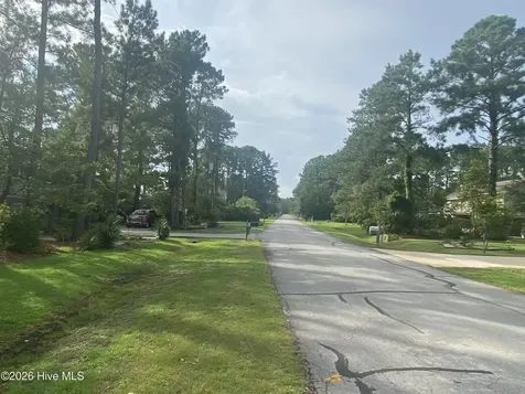 5316 Trade Winds Road New Bern NC 28560