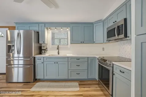 755 Crow Hill Road Beaufort NC 28516