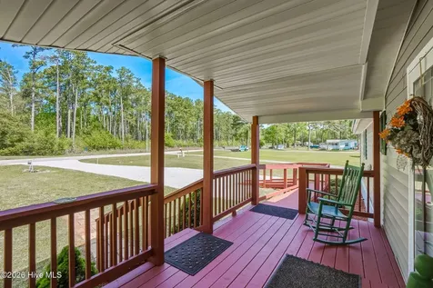 755 Crow Hill Road Beaufort NC 28516