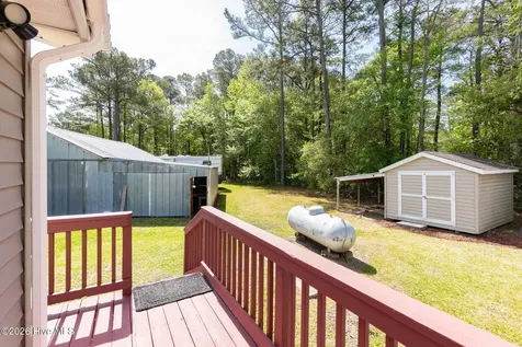 755 Crow Hill Road Beaufort NC 28516