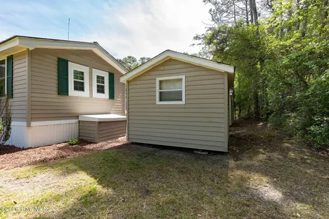 755 Crow Hill Road Beaufort NC 28516