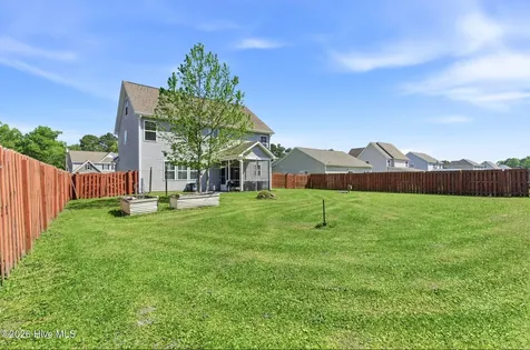121 Cottle Court Richlands NC 28574