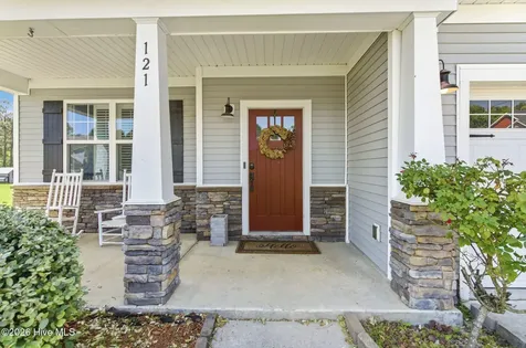 121 Cottle Court Richlands NC 28574