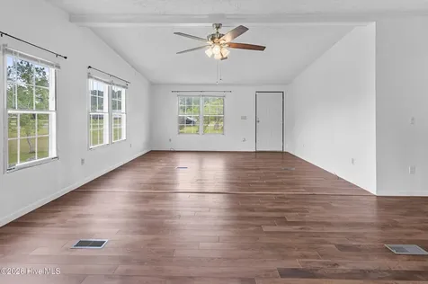 101 Aberdeen Lane Jacksonville NC 28540