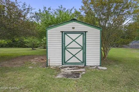 101 Aberdeen Lane Jacksonville NC 28540